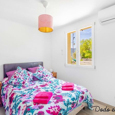 Gorgeous 3 Bedroom House With Ac And Garden - Dodo Et Tartine Le Revest-le-Eaux ภายนอก รูปภาพ